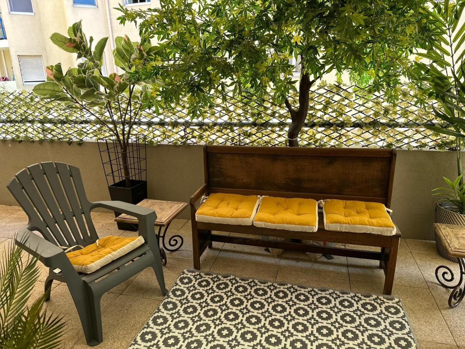 Appartement 6 Pers Prado Metro Parking Gratuit Et Wifi Marseille